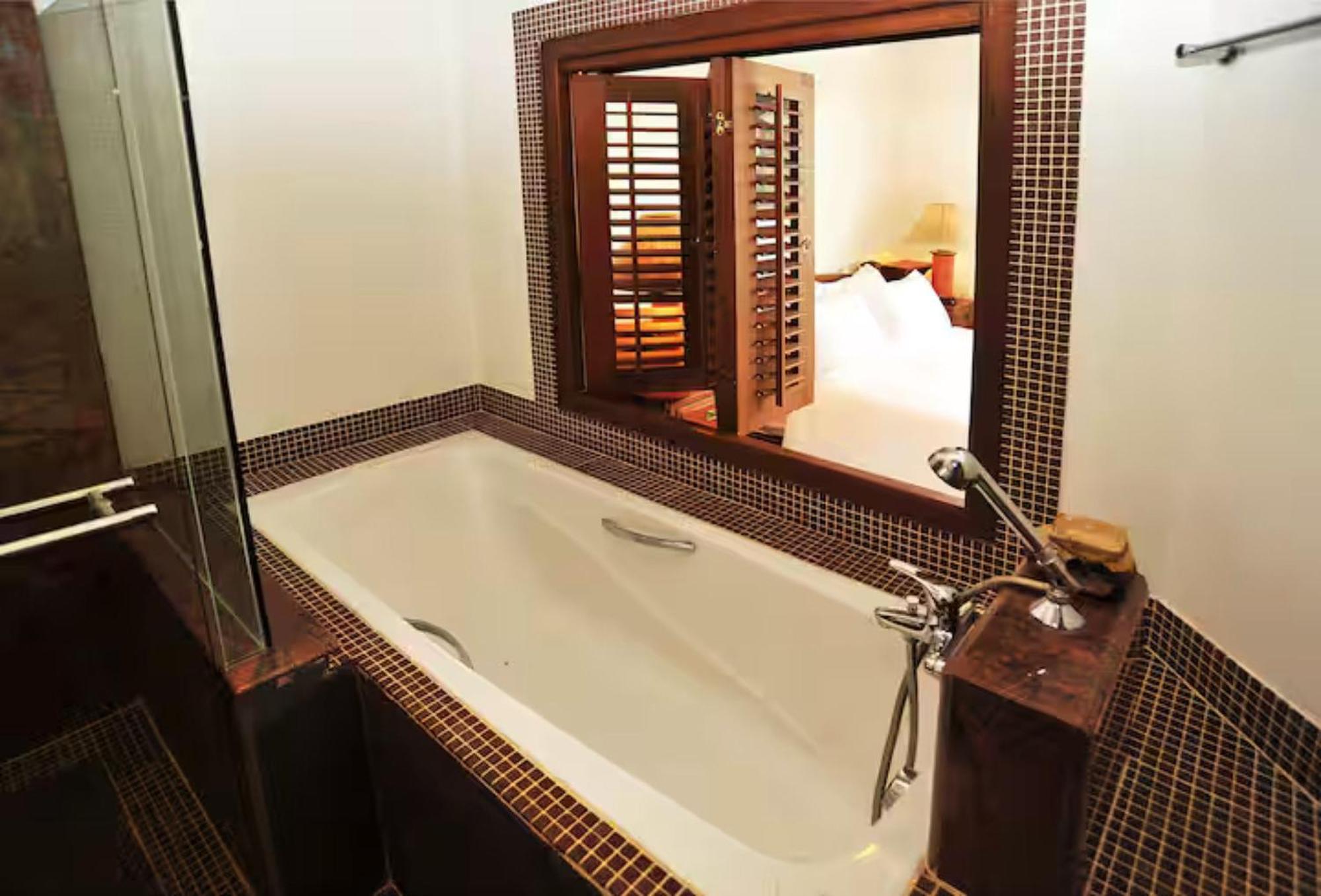 Thai Heritage Villa Melitta Bangrak Bohput, Beach, Pool, Seaviews, 6-Suite, Full Villa, Luxury, Aaa Location Koh Samui Bagian luar foto